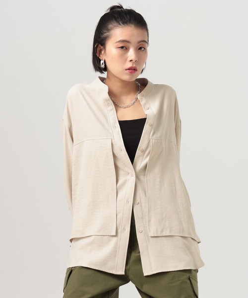 BAYFLOW（ベイフロー）の「ピーチシャツチュニック（シャツ/ブラウス・レディース・グレイッシュベージュ/ブルー/ベージュ・FREE）」の2枚目の写真