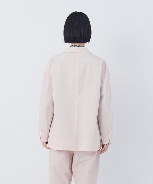 conges payes ADIEU TRISTESSE(コンジェ ペイエ アデュートリステス)の「ナイロンウェザージャケット(テーラードジャケット・レディース・ベージュ/ピンク・38)」の4枚目の写真