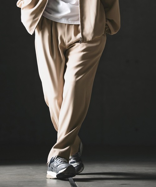 GLIMCLAP（グリムクラップ）の「mp14551-Relaxed Straight Trousers ワイドストレートパンツ(201-016-gls-cg)（その他パンツ・メンズ・ブラック/ベージュ/チャコール・L/M/S）」の3枚目の写真