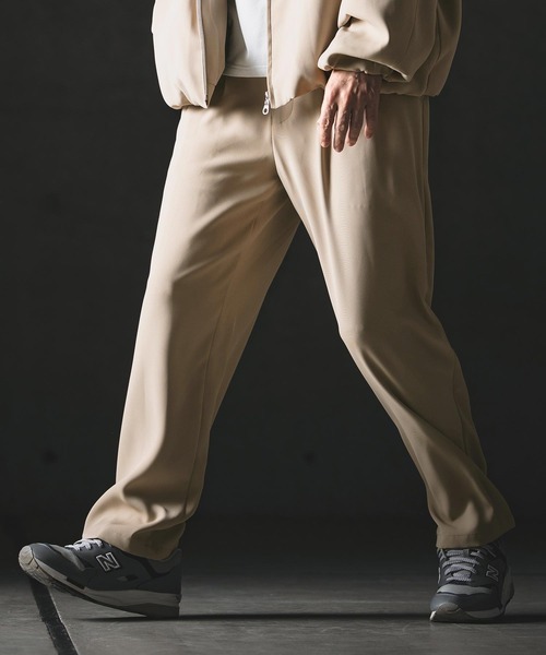 GLIMCLAP（グリムクラップ）の「mp14551-Relaxed Straight Trousers ワイドストレートパンツ(201-016-gls-cg)（その他パンツ・メンズ・ブラック/ベージュ/チャコール・L/M/S）」の18枚目の写真