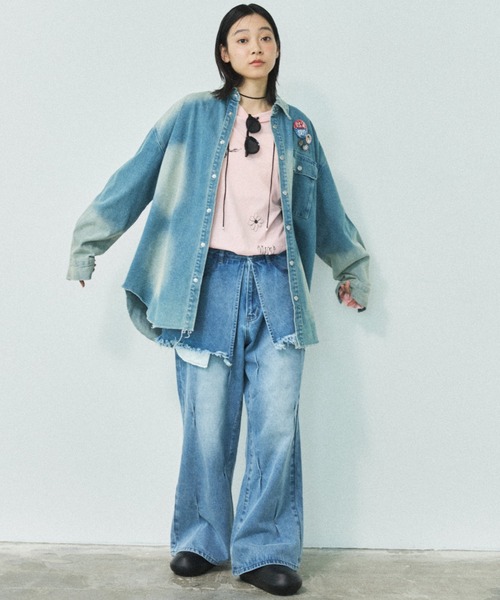 MIRROR STOKE（ミラーストーク）の「【ZOZO限定／追加】LAYERED TUCK DENIM PANTS/レイヤードタックデニムパンツ（デニムパンツ・レディース・ネイビー/サックスブルー・MEDIUM/LARGE）」の19枚目の写真