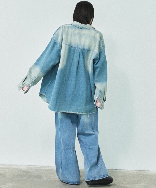 MIRROR STOKE(ミラーストーク)の「【ZOZO限定/追加】LAYERED TUCK DENIM PANTS/レイヤードタックデニムパンツ(デニムパンツ・レディース・ネイビー/サックスブルー・MEDIUM/LARGE)」の22枚目の写真