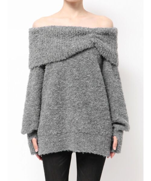 EMODA（エモダ）の「TUCK OFF SHOULDER KNIT（ニット/セーター・レディース・アイボリー/ブラック/グレー・FREE）」の3枚目の写真
