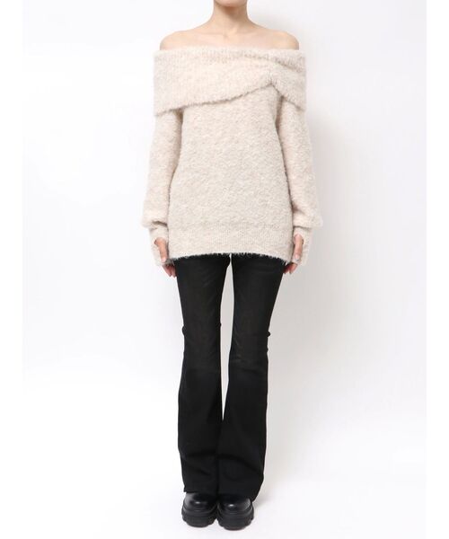 EMODA（エモダ）の「TUCK OFF SHOULDER KNIT（ニット/セーター・レディース・アイボリー/ブラック/グレー・FREE）」の10枚目の写真