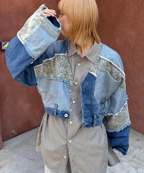 etsinta（エシンタ）の「【etsinta/エシンタ】デニム切り替えショートジャケット（ブルゾン・レディース・オフホワイト/インディゴブルー・ONE SIZE）」の2枚目の写真