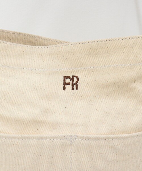 fredy emue(フレディエミュ)の「FRレザーワンショルバッグ(ショルダーバッグ・レディース・ブラック/アイボリー・FREE)」の5枚目の写真