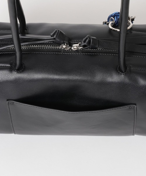 GLOBAL WORK（グローバルワーク）の「スペ軽チャーム付きロング/ボストン/646539（ボストンバッグ・レディース・ブラウン系6/ダークブラウン/ブラック・ONE SIZE）」の11枚目の写真