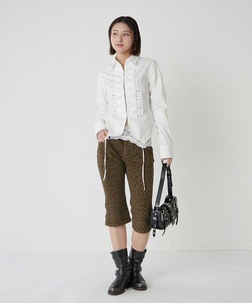 WHO'S WHO gallery（フーズフーギャラリー）の「ストレッチスタッズカプリパンツ（その他パンツ・レディース・ブラウン/ブラック/チャコールグレー・FREE）」の19枚目の写真