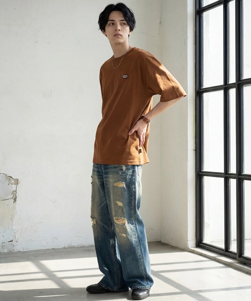 Dickies（ディッキーズ）の「【GENUINE DICKIES/ジェニュインディッキーズ】ワンポイント ミニ 刺繍 ワッペン クルーネック 半袖 Tシャツ（Tシャツ/カットソー・メンズ・ダークグリーン/ホワイト/ブラウン/ブラック・M/L/XL）」の21枚目の写真