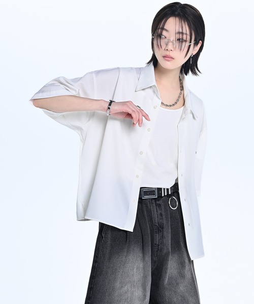 ADRER(アドラー)の「Cropped Regular Collar Short Sleeve Shirt / クロップド レギュラーカラー ショートスリーブシャツ(シャツ/ブラウス・メンズ・ホワイト/ライトブルー/ブラック・XS/S/M/L)」の16枚目の写真