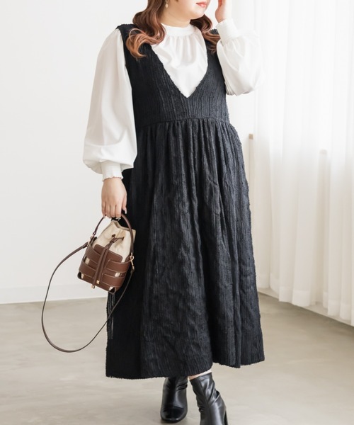 CLETTE（クレット）の「CLETTEオリジナルシアーストライプVネックワンピース（ワンピース・レディース・ブルー/ブラック/アイボリー・4L/3L/LL）」の2枚目の写真