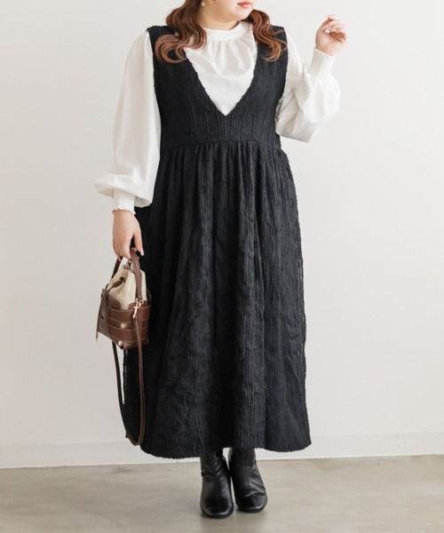 CLETTE（クレット）の「CLETTEオリジナルシアーストライプVネックワンピース（ワンピース・レディース・ブルー/ブラック/アイボリー・4L/3L/LL）」の8枚目の写真