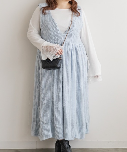 CLETTE（クレット）の「CLETTEオリジナルシアーストライプVネックワンピース（ワンピース・レディース・ブルー/ブラック/アイボリー・4L/3L/LL）」の11枚目の写真