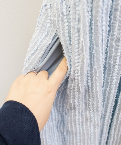 CLETTE（クレット）の「CLETTEオリジナルシアーストライプVネックワンピース（ワンピース・レディース・ブルー/ブラック/アイボリー・4L/3L/LL）」の18枚目の写真