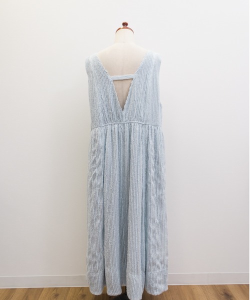 CLETTE（クレット）の「CLETTEオリジナルシアーストライプVネックワンピース（ワンピース・レディース・ブルー/ブラック/アイボリー・4L/3L/LL）」の16枚目の写真