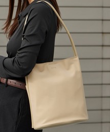 ROH SEOUL/ローソウル Medium Mug shoulder bag Nylon ショルダーバッグ ハンドバッグ 通勤 シンプル 撥水 軽量 2026年 夏 夏服