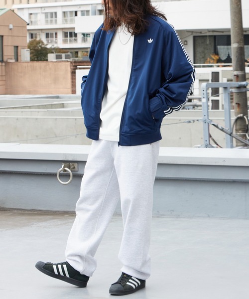 adidas(アディダス)の「adidas/アディダス BRIT SST ルーズフィット スリーストライプス トレフォイルロゴ トラックジャケット 2026年 夏 夏服(ジャージ・メンズ・ブラウン/ブルー・S/M/L/XL)」の21枚目の写真