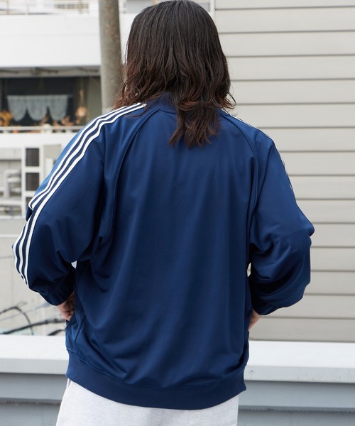 adidas(アディダス)の「adidas/アディダス BRIT SST ルーズフィット スリーストライプス トレフォイルロゴ トラックジャケット 2026年 夏 夏服(ジャージ・メンズ・ブラウン/ブルー・S/M/L/XL)」の14枚目の写真