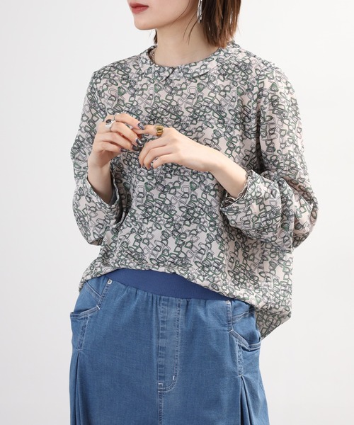 BRODIAEA(ブローディア)の「BRODIAEA チェーンプリント長袖ブラウス(シャツ/ブラウス・レディース・アイボリー/ブラック・40)」の20枚目の写真