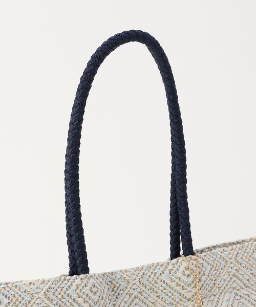 MICO COULIER（ミコクリエ）の「チャーム付きキカガクトートバッグ（トートバッグ・レディース・ライトブルー/ブラック・FREE）」の6枚目の写真