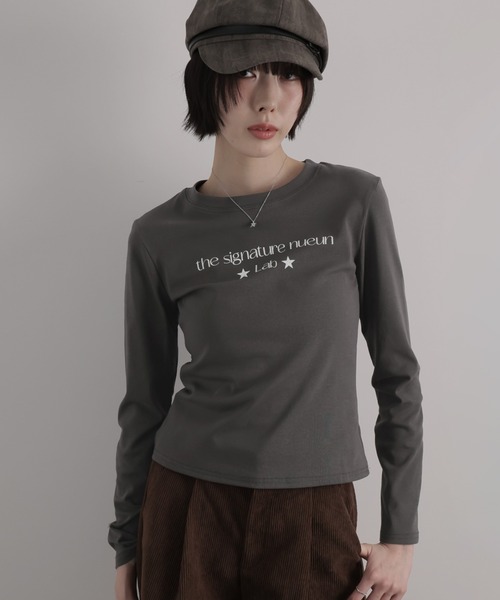Ulysses(ユリシス)の「ロゴデザインクルーネックロングスリーブTシャツ(Tシャツ/カットソー・レディース・ダークグレー/アイボリー/グレー・S/M)」の3枚目の写真