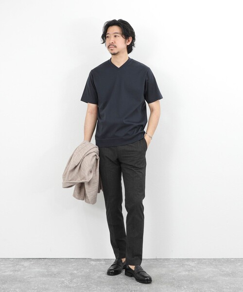 NOLLEY’S（ノーリーズ）の「《ビジカジ対応》ジャケットに合う シルケットVネック ドレスTシャツ（Tシャツ/カットソー・メンズ・ホワイト/ダークネイビー/チャコールグレー・XL/L/M/S/XXL）」の13枚目の写真