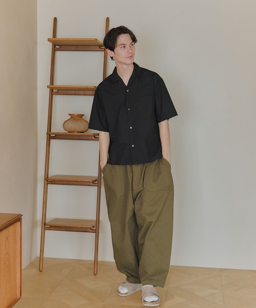 MILITARY(ミリタリー)の「【MAISON CLUB】Compact Cropped Open Collar Shirt / コンパクトクロップドオープンカラーシャツ(シャツ/ブラウス・メンズ・サックスブルー/グレー/ブラック・L/M)」の22枚目の写真