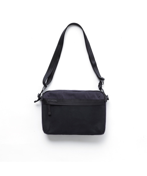 CHROME（クローム）の「［ CHROME / クローム ］PAC SHOULDER 3L / パック ショルダー 3リットル 耐水 3L ショルダーバッグ（ショルダーバッグ・メンズ・ブラック系その他/ブラック系その他2・FREE）」の4枚目の写真