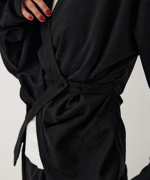 HANNE(アン)の「カシュクールシャツ(シャツ/ブラウス・レディース・ベージュ/ブラック・FREE)」の21枚目の写真