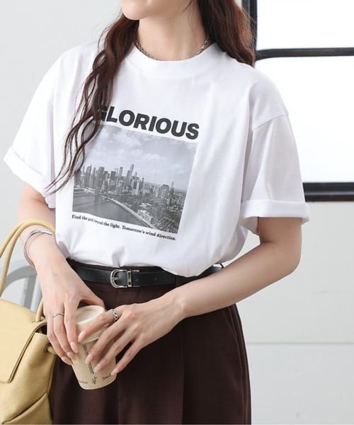 COLONY 2139(コロニートゥーワンスリーナイン)の「photoプリントTシャツ(Tシャツ/カットソー・レディース・ホワイト/チャコールグレー・FREE)」の1枚目の写真