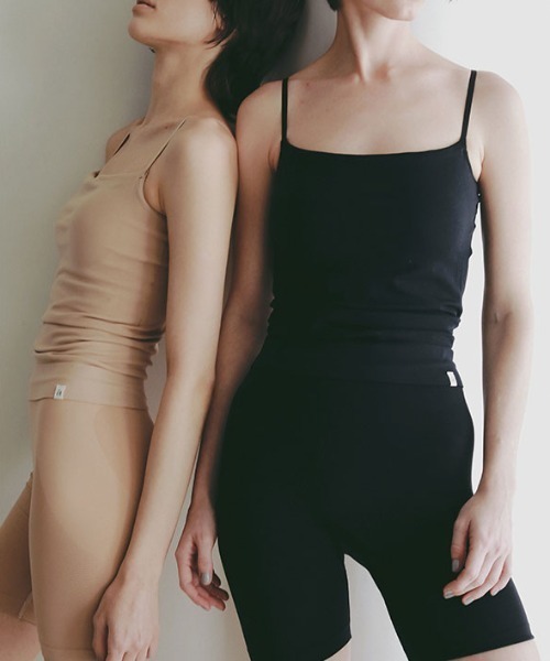 ETRE TOKYO（エトレトウキョウ）の「AMPHI×ETRE TOKYOフィットカップインキャミソール（キャミソール・レディース・ブラック/ベージュ・M/L）」の16枚目の写真