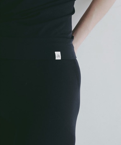 ETRE TOKYO（エトレトウキョウ）の「AMPHI×ETRE TOKYOフィットカップインキャミソール（キャミソール・レディース・ブラック/ベージュ・M/L）」の19枚目の写真