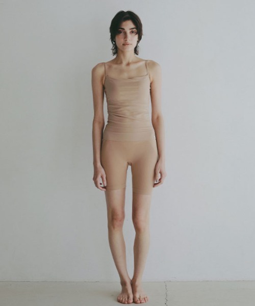 ETRE TOKYO（エトレトウキョウ）の「AMPHI×ETRE TOKYOフィットカップインキャミソール（キャミソール・レディース・ブラック/ベージュ・M/L）」の20枚目の写真