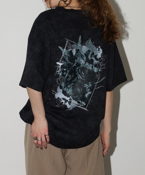 FUNALIVE(ファンアライブ)の「ニュアンスマーブルプリント 花柄デザイン半袖Tシャツ(Tシャツ/カットソー・メンズ・ブラック/ワインレッド・L/M)」の15枚目の写真