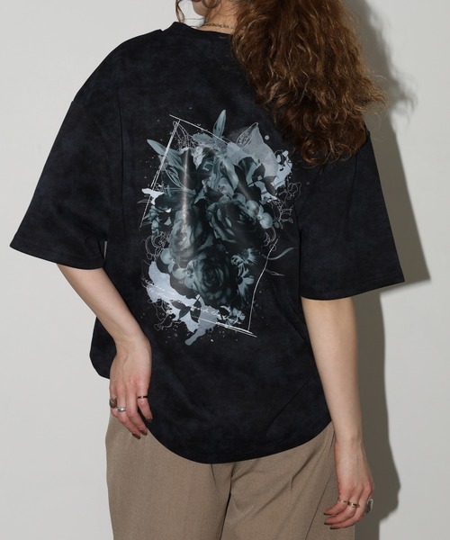 FUNALIVE(ファンアライブ)の「ニュアンスマーブルプリント 花柄デザイン半袖Tシャツ(Tシャツ/カットソー・メンズ・ブラック/ワインレッド・L/M)」の16枚目の写真