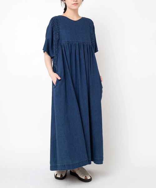 RNA-N(アールエヌエーエヌ)の「D1691 5ozデニムデザインワンピース(ワンピース・レディース・ダークインディゴブルー/ライトインディゴブルー・MEDIUM/SMALL)」の4枚目の写真