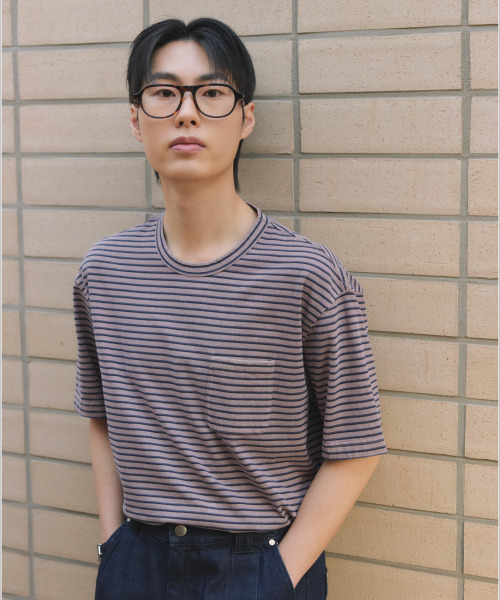 NONBLANK（ノンブランク）の「ウォッシュドポケットストライプTシャツ_PINK（Tシャツ/カットソー・メンズ・ピンク・MEDIUM/LARGE/X-LARGE）」の8枚目の写真