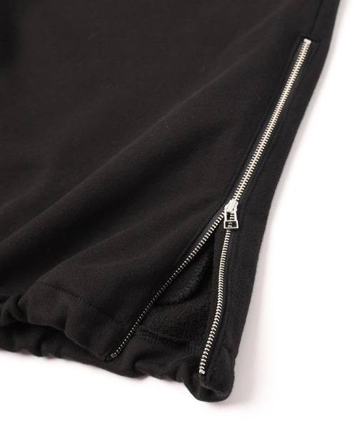 Dulcamara(ドゥルカマラ)の「ハーフZipスウェットPO(スウェット・メンズ・ローズ/ブラック・1/0)」の11枚目の写真