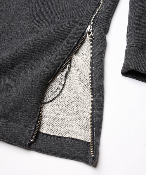 Dulcamara(ドゥルカマラ)の「ハーフZipスウェットPO(スウェット・メンズ・ローズ/ブラック/ヘザーチャコール・1/0)」の20枚目の写真
