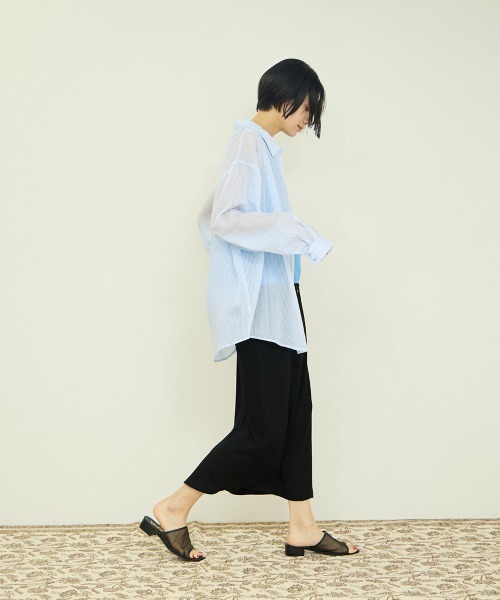 VICKY（ビッキー）の「シアーストライプシャツ（シャツ/ブラウス・レディース・ブルー/ピンク/イエロー・M）」の6枚目の写真