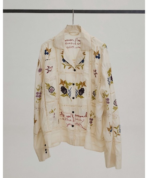 TODAYFUL(トゥデイフル)の「Embroidery Patchwork Shirts 12610428(シャツ/ブラウス・レディース・オフホワイト/ブラック/バーガンディー・FREE)」の14枚目の写真