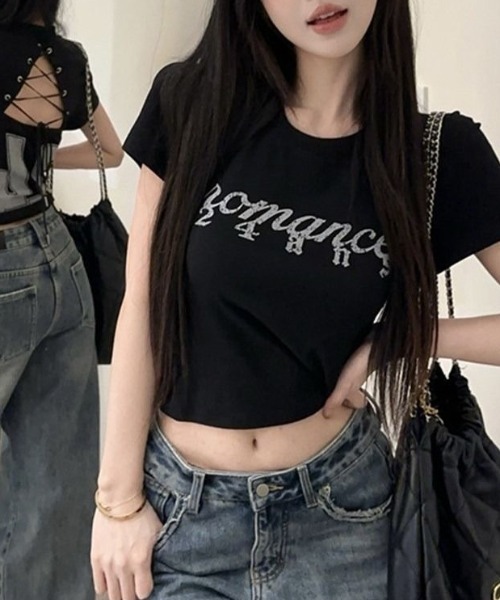 lilful(リルフル)の「【26年春夏新作】バックレースアップ かすれプリント 半袖ラグランTシャツ(Tシャツ/カットソー・レディース・ホワイト/ブラック・F)」の6枚目の写真