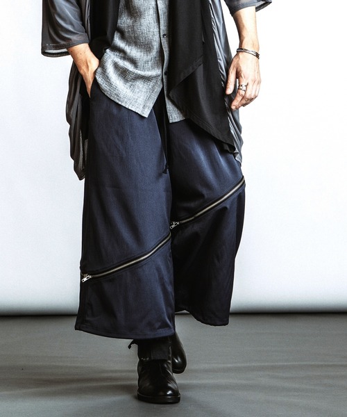 NO ID.(ノーアイディ)の「【NO ID.】2-WAY Cropped Wide Pants / 2ウェイ クロップド ワイド パンツ(その他パンツ・メンズ・グレー/ブラック/その他23・1/2)」の20枚目の写真