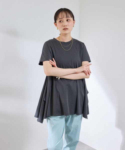 CROSS FUNCTION(クロスファンクション)の「《汗染み防止》エブ楽 天竺アシメトリーデザインTシャツ【CROSS FUNCTION/クロスファンクション】(Tシャツ/カットソー・レディース・チャコールグレー/オフホワイト・M/L/LL)」の20枚目の写真