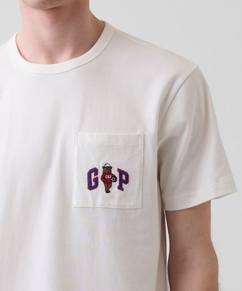GAP（ギャップ）の「リラックスフィット ブラナンベア GAPロゴTシャツ（Tシャツ/カットソー・メンズ・ブルー/スカイブルー/オフホワイト・S/L/M/XL/XS）」の2枚目の写真