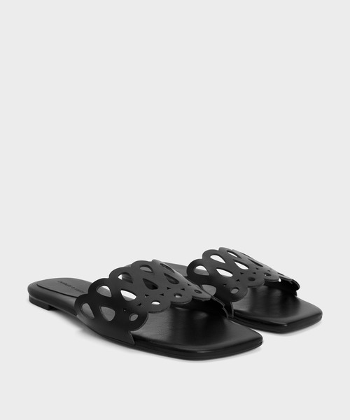 CHARLES & KEITH(チャールズ & キース)の「カットアウト スライドサンダル(サンダル・レディース・ブラック/ライトブラウン・23.5cm/23cm/22.5cm/25.5cm/25cm/24.5cm)」の6枚目の写真