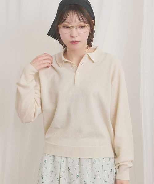 fig London(フィグロンドン)の「gentle polo knit(ニット/セーター・レディース・ホワイト/グレー/ピンク・FREE)」の1枚目の写真