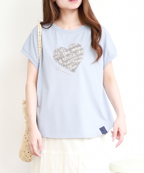 EGLANTINE(エグランティーヌ)の「EGLANTINE スパンコールハート刺繍カットソー 半袖(Tシャツ/カットソー・レディース・サックスブルー/ブラック/ダークブラウン/オフホワイト・38)」の8枚目の写真