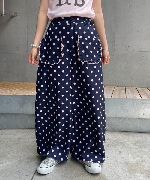 HELLO.SANFRANCISCO(ハローサンフランシスコ)の「【HELLO.SANFRANCISCO】ドット柄フリルポケットボリュームパンツ(スウェットパンツ・レディース・ピンク/グレー/ブラウン/ネイビー/イエロー/グリーン・ONE SIZE)」の4枚目の写真