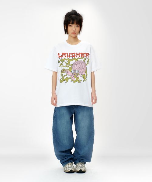LAUGHER(ラファー)の「スケアードブレインTシャツ - ホワイト(Tシャツ/カットソー・レディース・ホワイト・MEDIUM/LARGE/X-LARGE)」の9枚目の写真